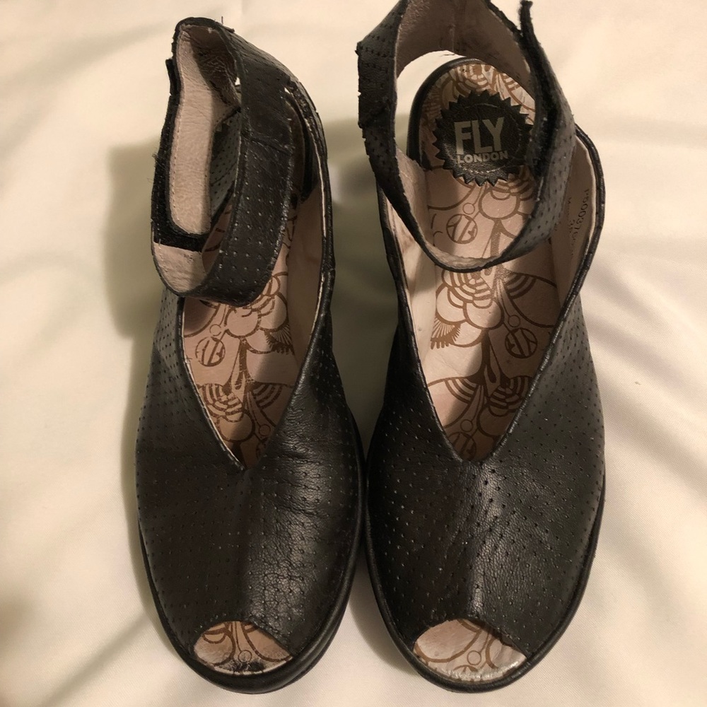 Sandals by Fly London Size 38